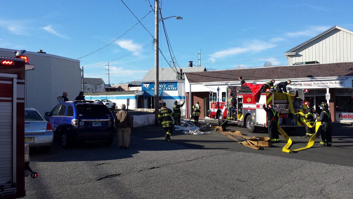 Fire contained at D’Valda & Sirico’s Dance and Music Centre on Post Road