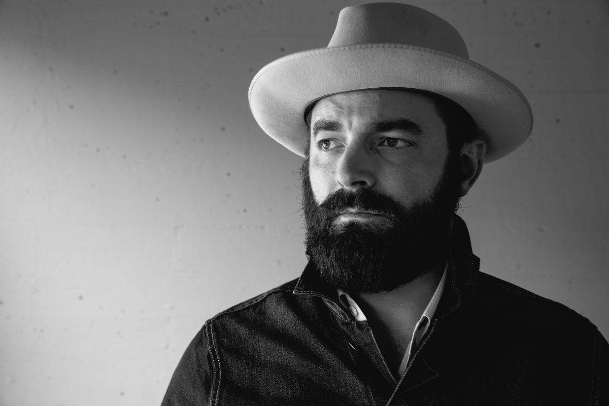 Drew Holcomb to bring Tennessee flare to Fairfield