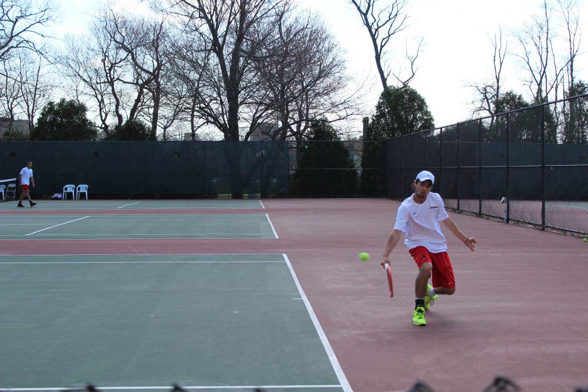 Tennis takes Siena on Senior Day