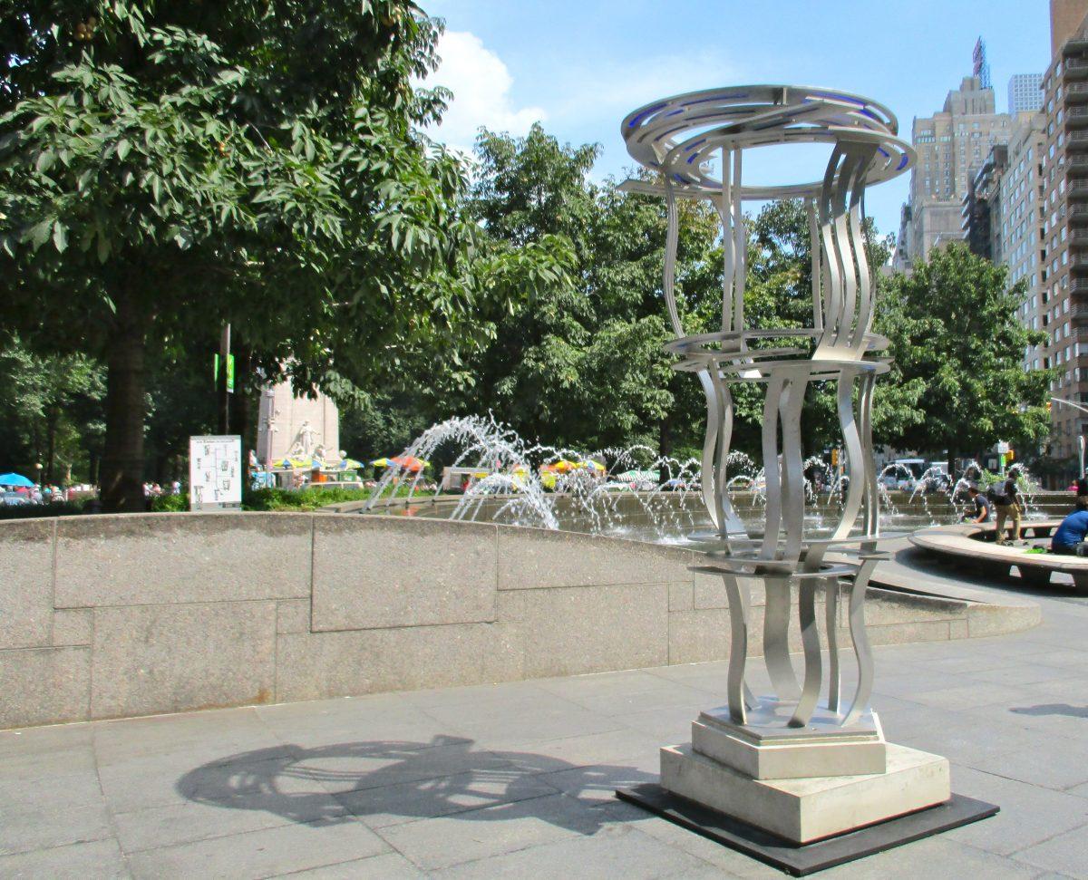 Walsh Gallery offers insight into sculptor's artwork