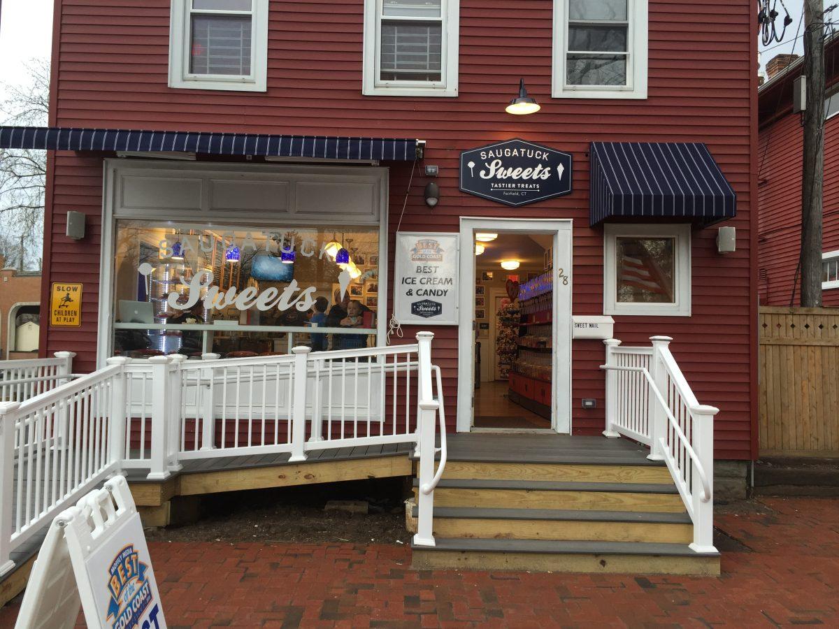 Wine and Dine with The Vine: Saugatuck Sweets