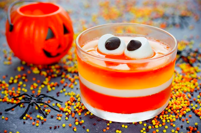 10 Spookiest (And Easiest) Halloween Desserts