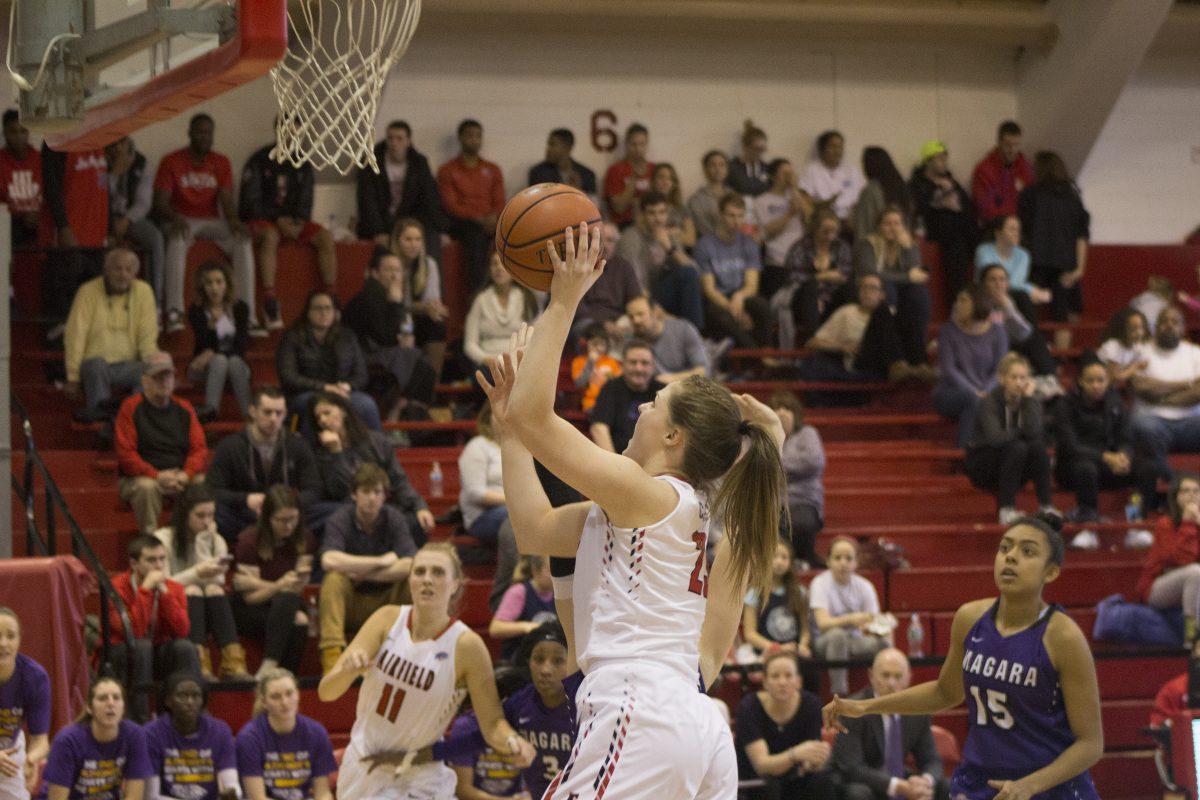 Carey's 20 Points Lead Stags Past Niagara 66-63