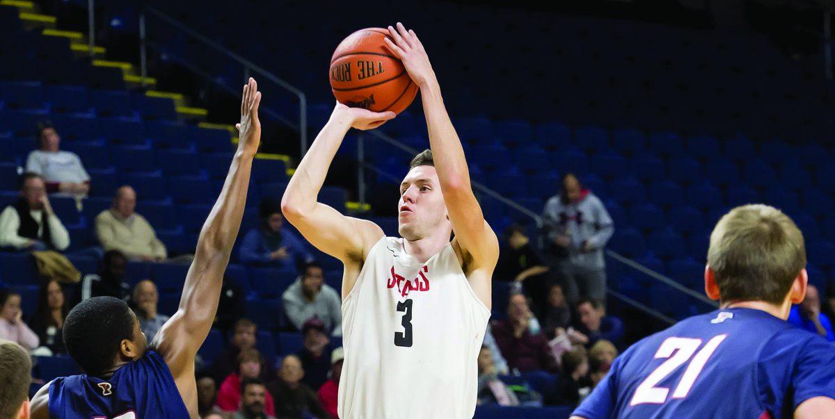 Stags Storm Back to Top Monmouth on Senior Day, 69-66
