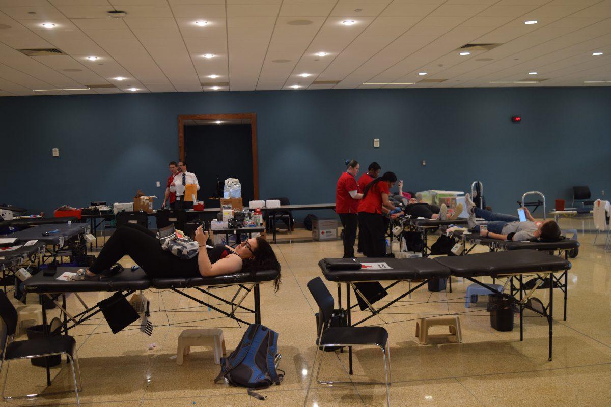 Students Give Back to Community at Blood Drive