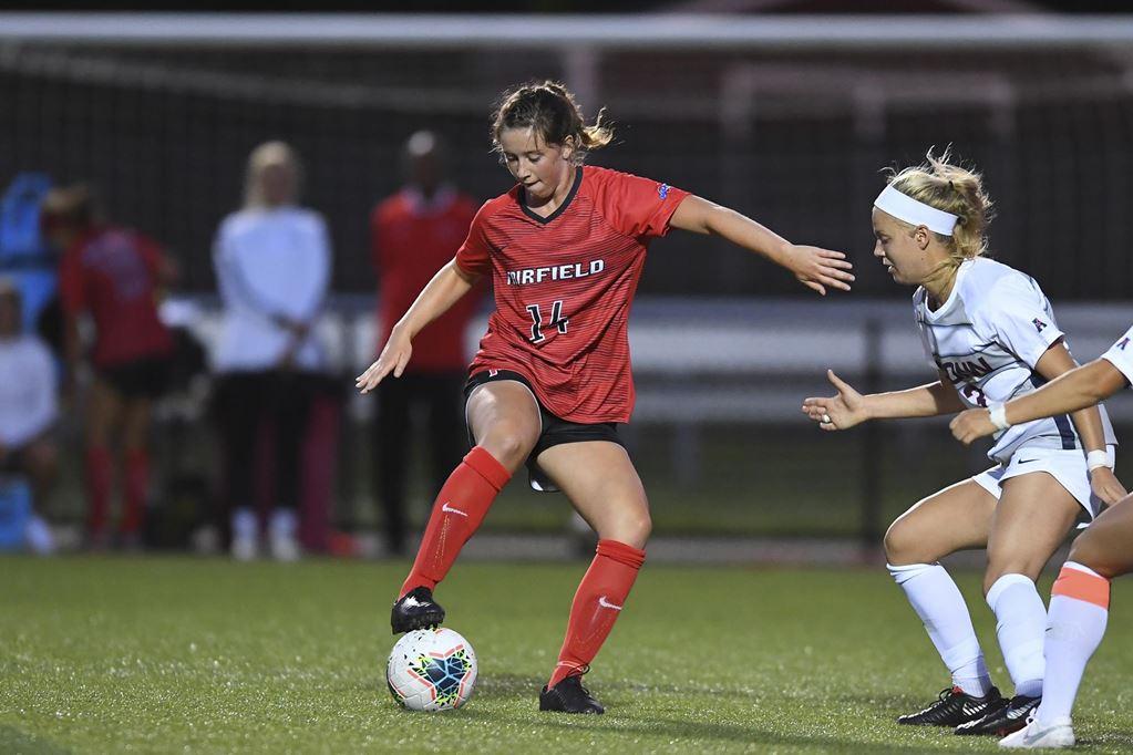 Women's Soccer Wrecks Weekend Rivals