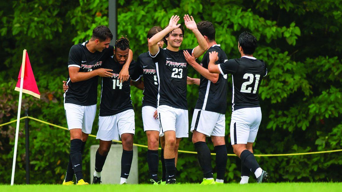 Men's Soccer Responds to Defeat With a Win