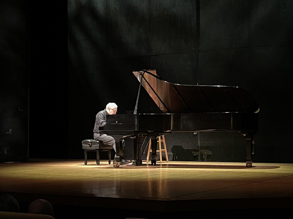 Traveling The Americas With Orin Grossman’s “Musical Borderlands”