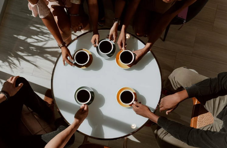 Springtime Sips: Starbucks Vs. Dunkin