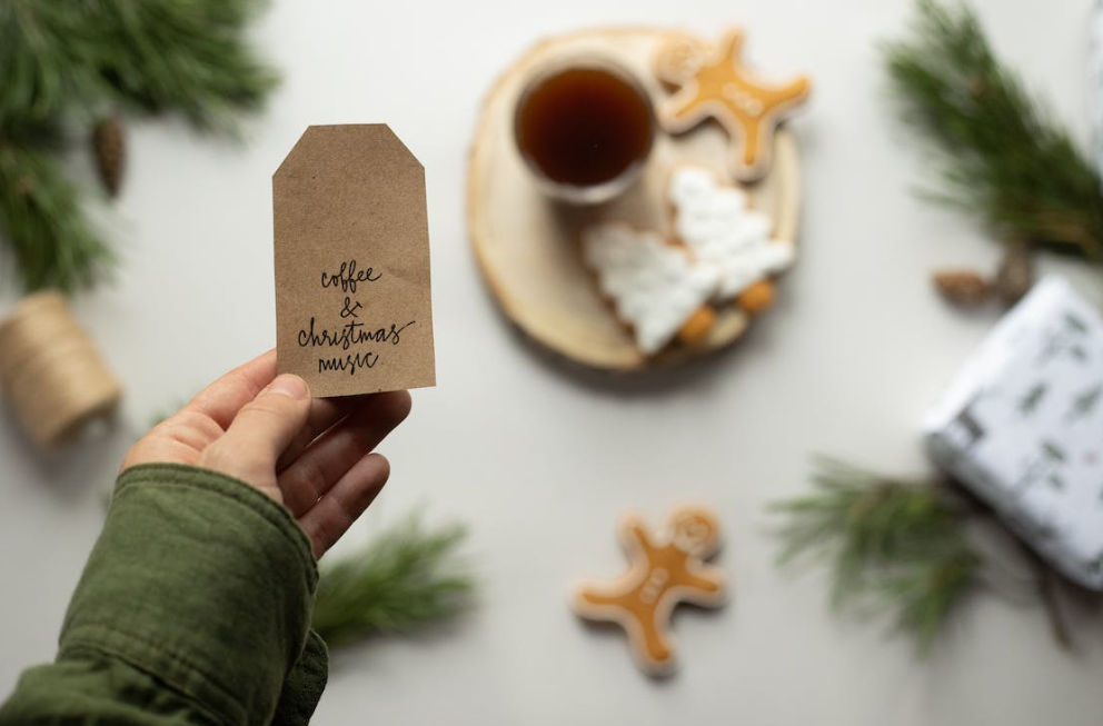 Cozy Christmas Carols For This Holiday Season