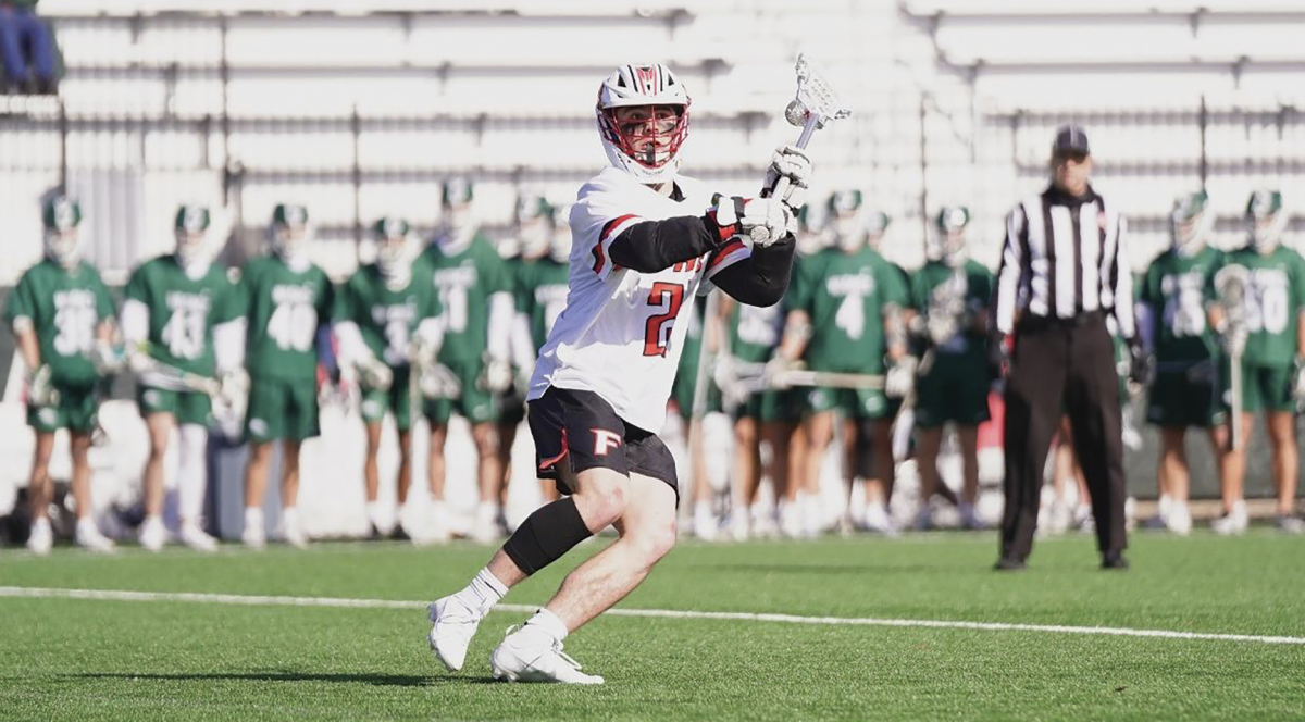 Stags Hold Off Hofstra in Weekend Nailbiter