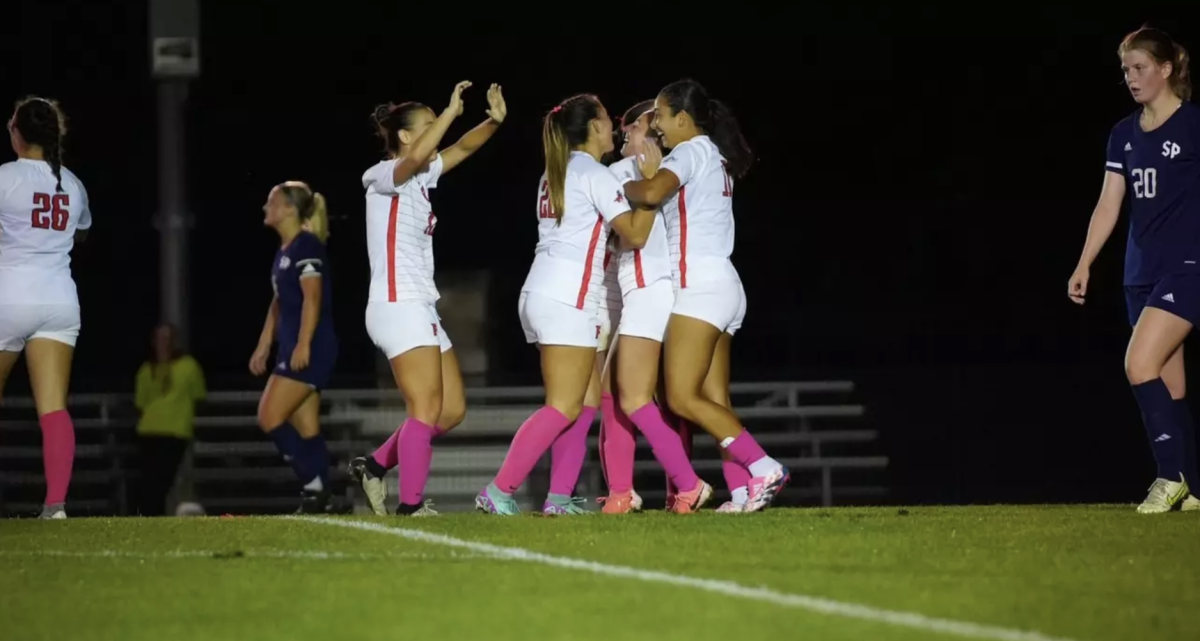Women’s Soccer Defends Perfect Home Record with Win Over Saint Peter’s 