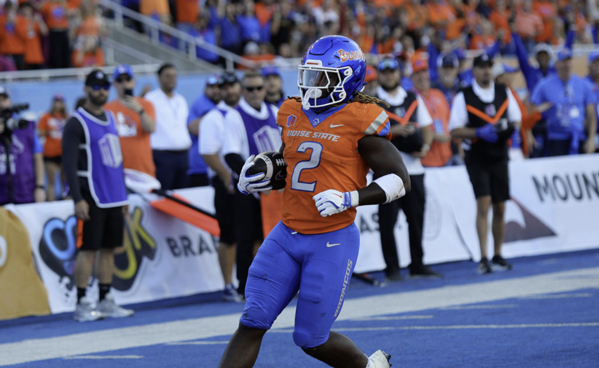 The Best College Running Back since Reggie Bush?