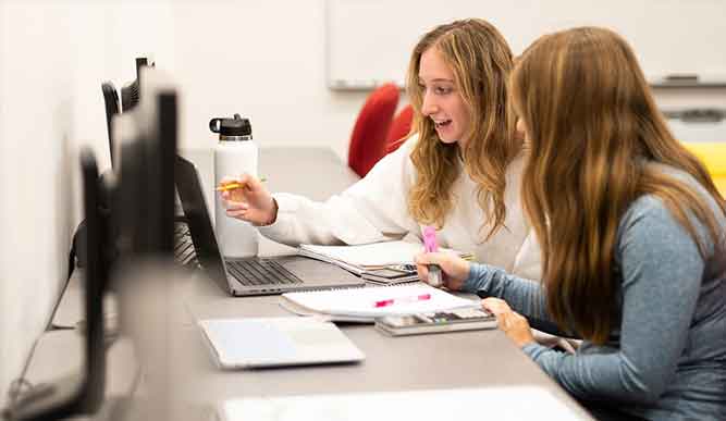 Academic Centers Prepare for Midterms