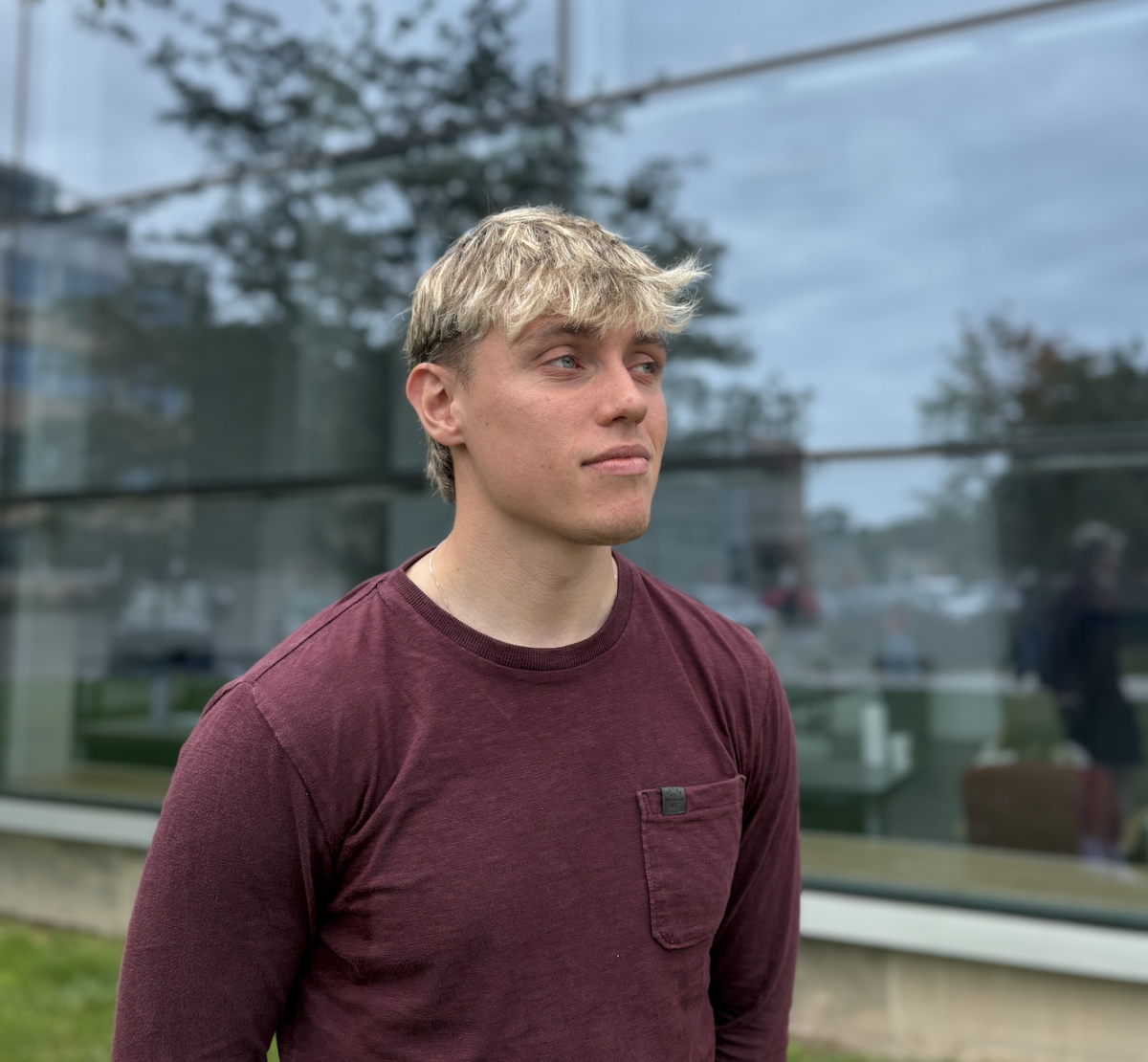 Evan Mansfield, a University of Limerick Conlisk Scholar and current MBA candidate at the Dolan School of Business, credits artificial intelligence for his seamless transition to studying in the U.S. Mansfield has integrated AI into his daily routine to maintain a competitive edge in his graduate studies.
